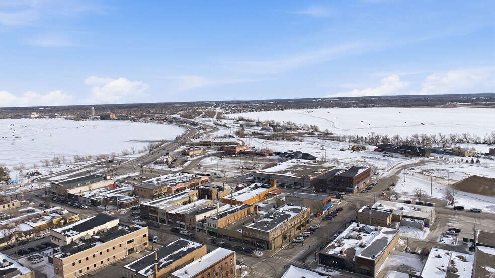 More Photos Of 218 Minnesota Ave NW, Bemidji Medical For Sale