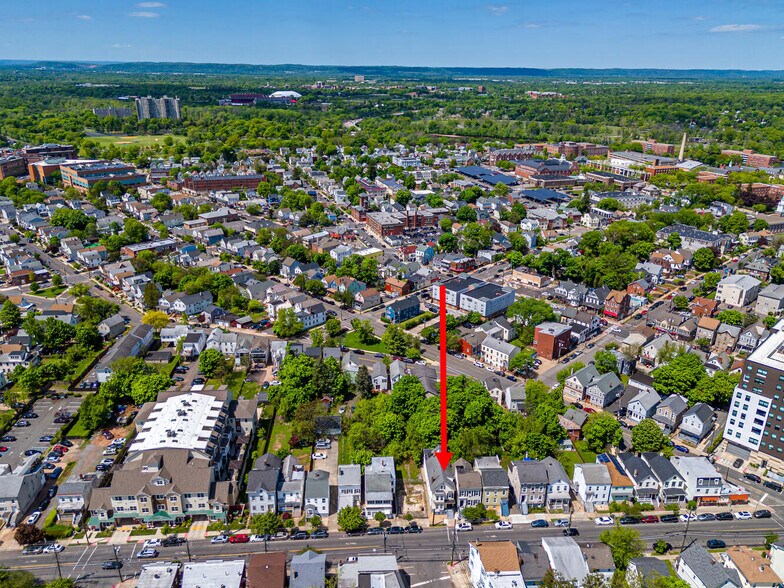 More Photos Of 173 Hamilton St, New Brunswick Specialty For Sale