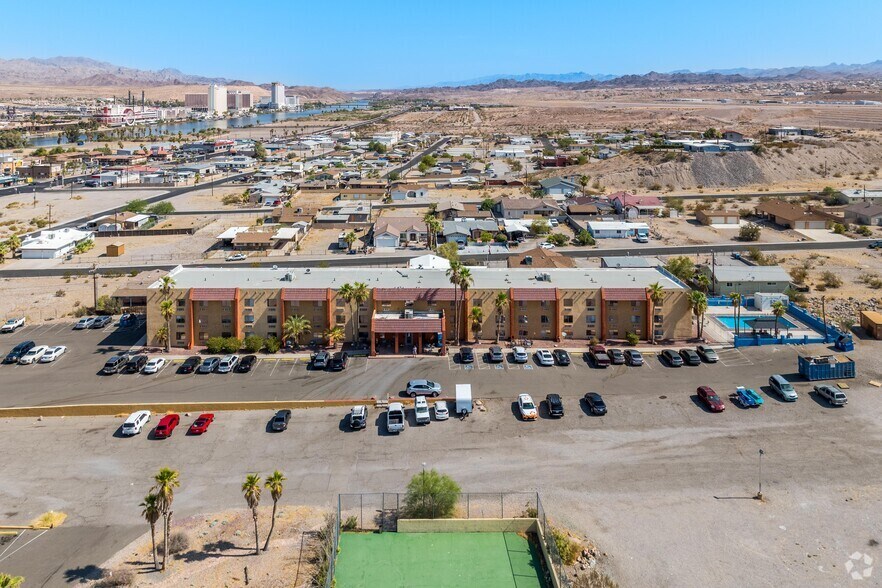 More Photos Of 320 Lee Ave, Bullhead City Apartments For Sale