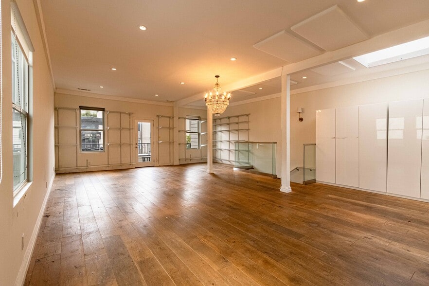 More Photos Of 1932-1938 Union St, San Francisco Storefront Retail Office For Lease