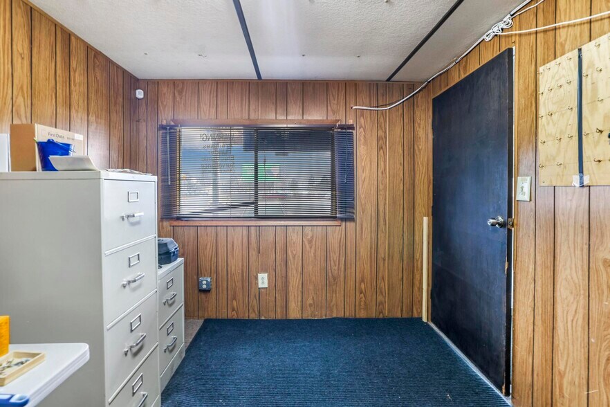 More Photos Of 162 Washington St, Twin Falls Land For Lease