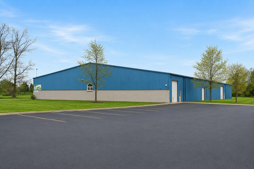 More Photos Of 9147-9197 E MI State Road 36, Whitmore Lake Warehouse For Lease