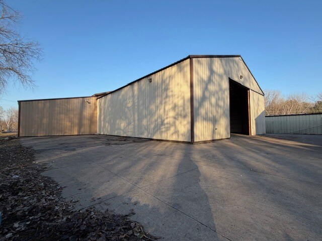 More Photos Of 5626 Highway 95 NW, Cambridge Industrial For Sale