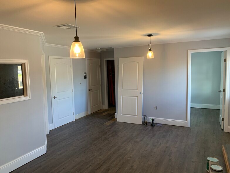 More Photos Of 1267 US 1, Rockledge Office For Lease