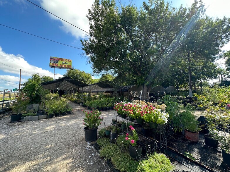 More Photos Of 2700 SE Loop 410, San Antonio Land For Sale