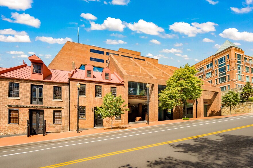 More Photos Of 1000-1010 Wisconsin Ave NW, Washington Unknown For Sale