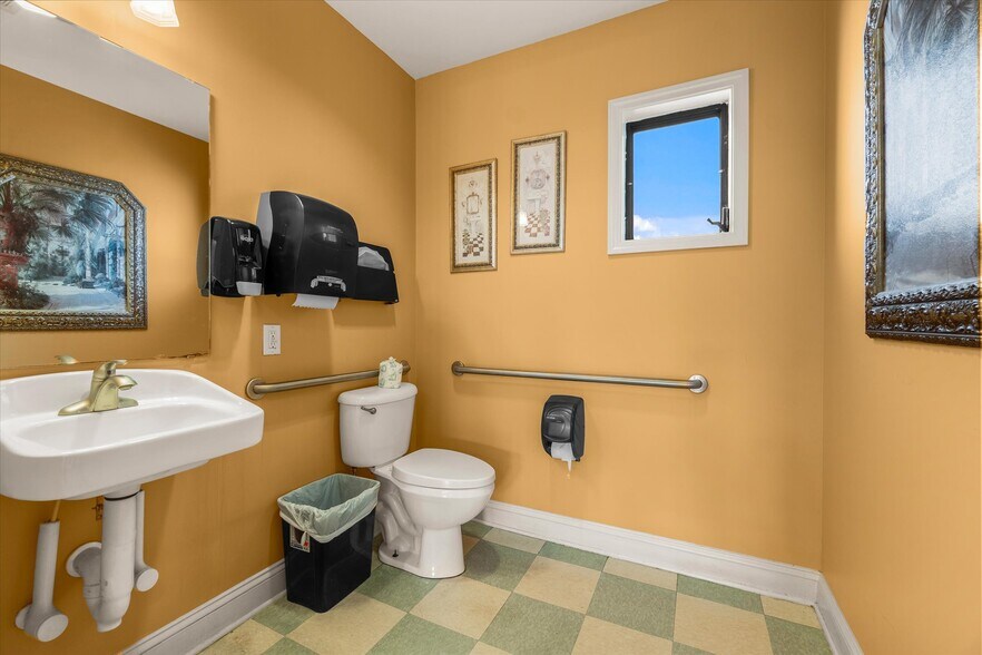 More Photos Of 9 San Bartola Dr, Saint Augustine Medical For Sale