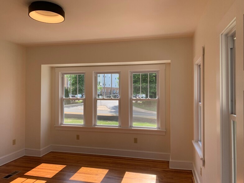 More Photos Of 729 N Hickory Ave, Bel Air Office For Lease