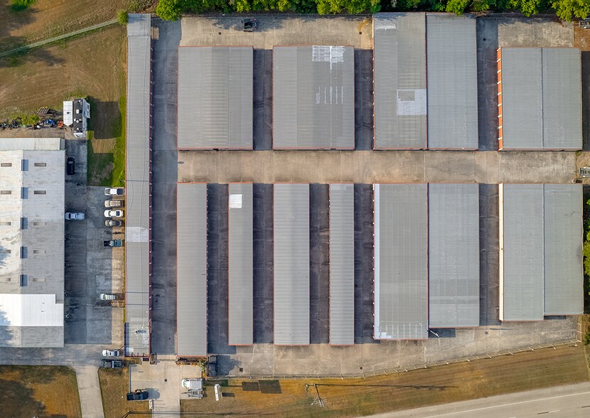 More Photos Of 11620 FM 1960 Rd, Huffman Self Storage For Sale