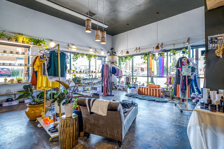 More Photos Of 111 11th St, Steamboat Springs Restaurant For Lease