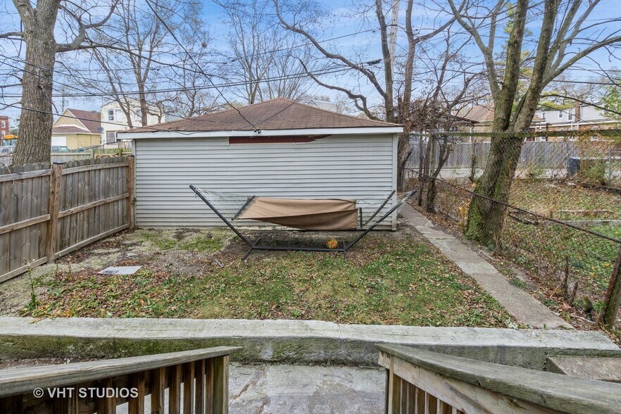 More Photos Of 6927 S Hermitage Ave, Chicago Apartments For Sale