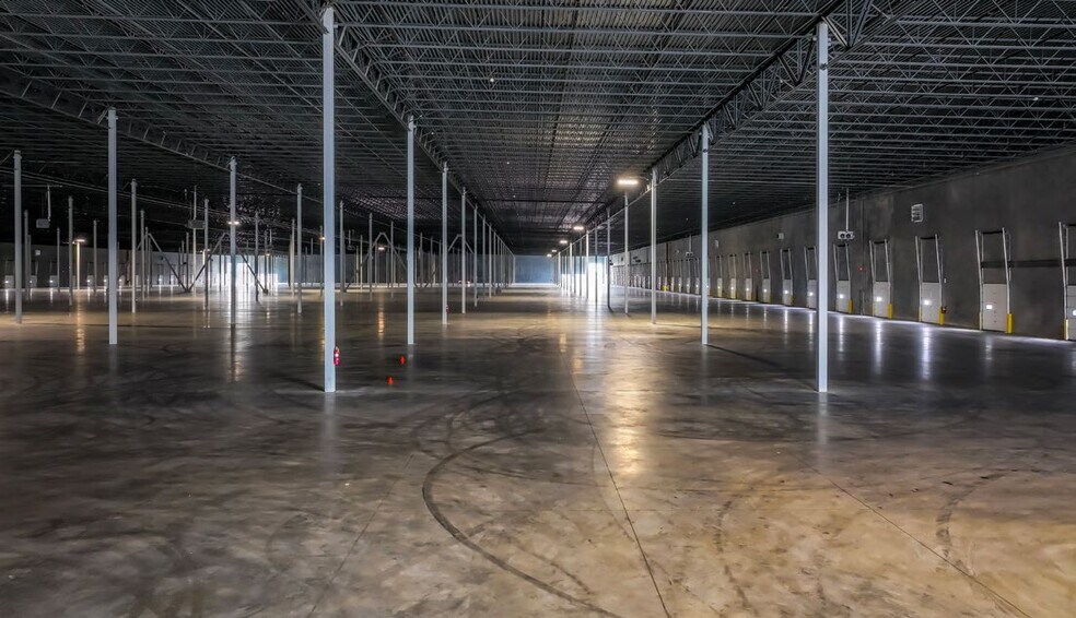 More Photos Of 7103 Zeuber Rd, Little Rock Unknown For Lease