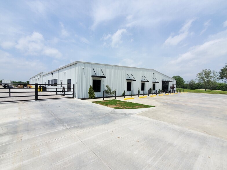 More Photos Of 11160 S 225th East Ave, Broken Arrow Warehouse For Sale