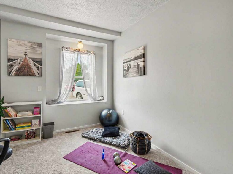 More Photos Of 518 Central Ave, Lester Prairie Storefront Retail Residential For Sale