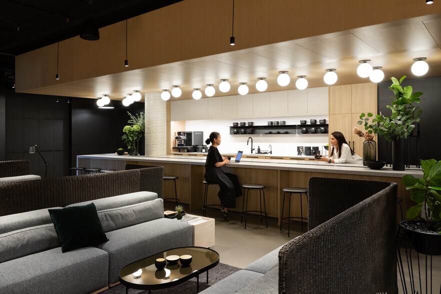 More Photos Of 22 E 5th Ave, Vancouver Office For Lease