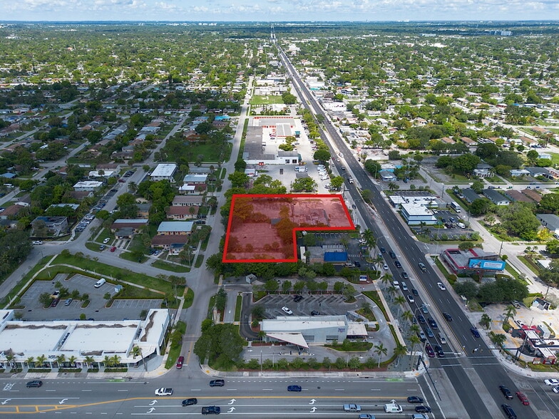 More Photos Of 2790 Broward Blvd, Fort Lauderdale General Retail For Sale