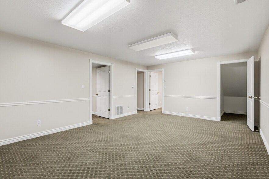 More Photos Of 1372 S 740 E, Orem Office For Lease