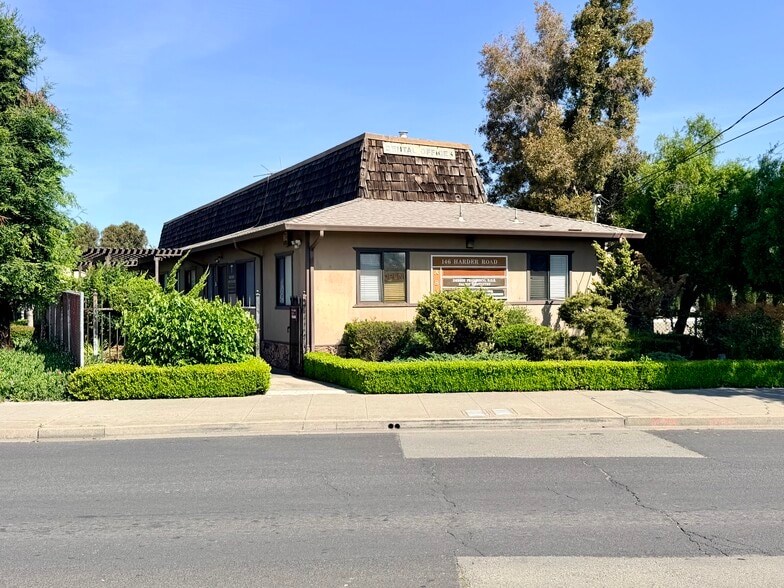 Primary Photo Of 146 Harder Rd, Hayward Medical For Sale