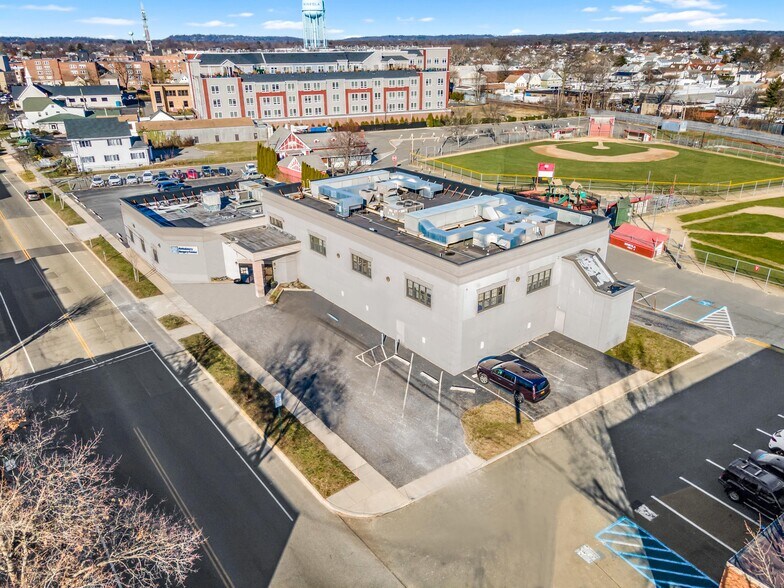 More Photos Of 110 Willis Ave, Mineola Rehabilitation Center For Sale