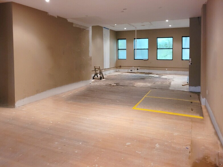 More Photos Of 1893 Amsterdam Ave, New York Funeral Home For Lease