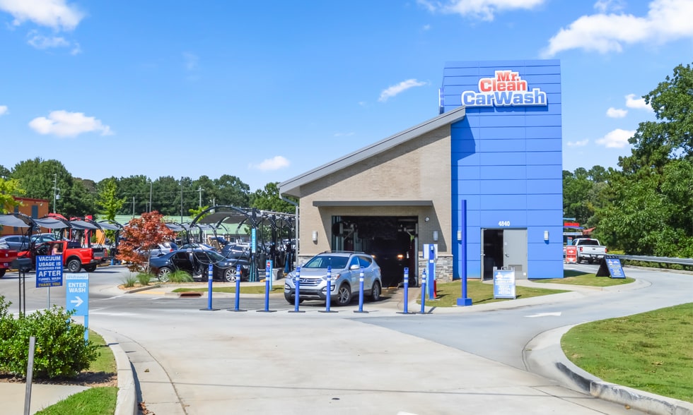 Primary Photo Of 4840 Atlanta Hwy, Loganville Carwash For Sale