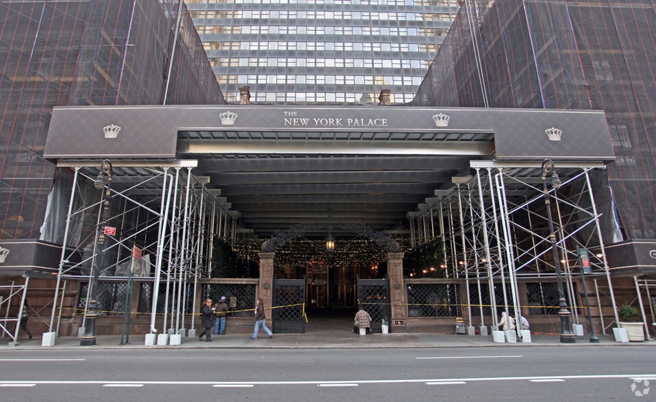 More Photos Of 455 Madison Ave, New York Hotel For Lease