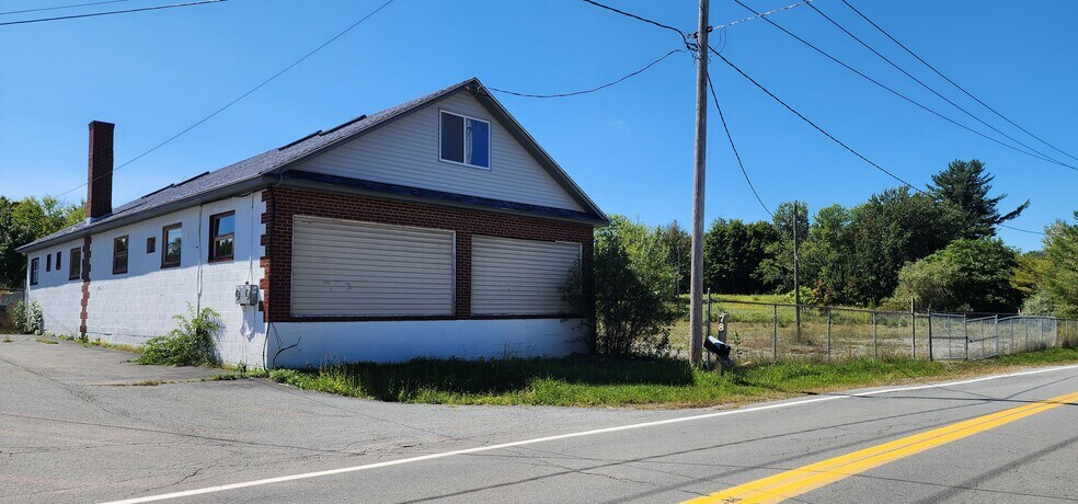 More Photos Of 82 Cold Spring Rd, Monticello Loft Creative Space For Sale