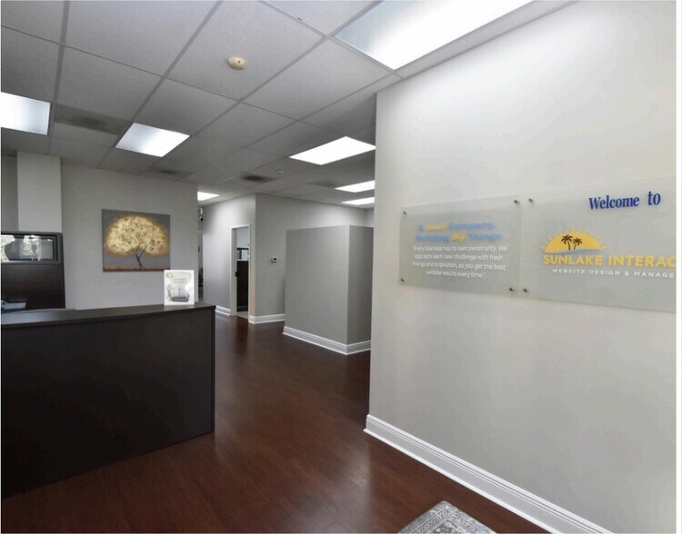 More Photos Of 16540 Pointe Village Dr, Lutz Storefront Retail Office For Lease