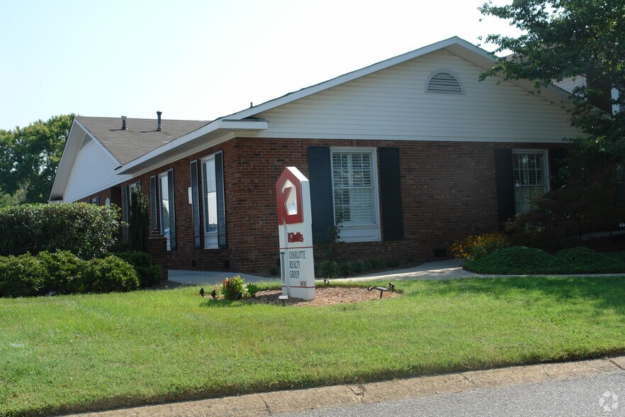 More Photos Of 1433 Emerywood Dr, Charlotte Office For Lease