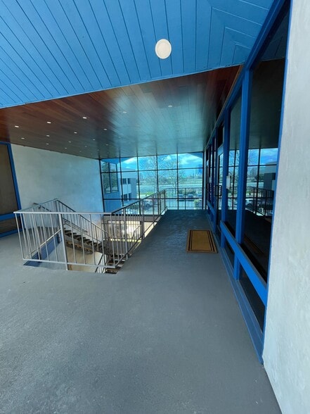 More Photos Of 171 S Anita Dr, Orange Medical For Lease