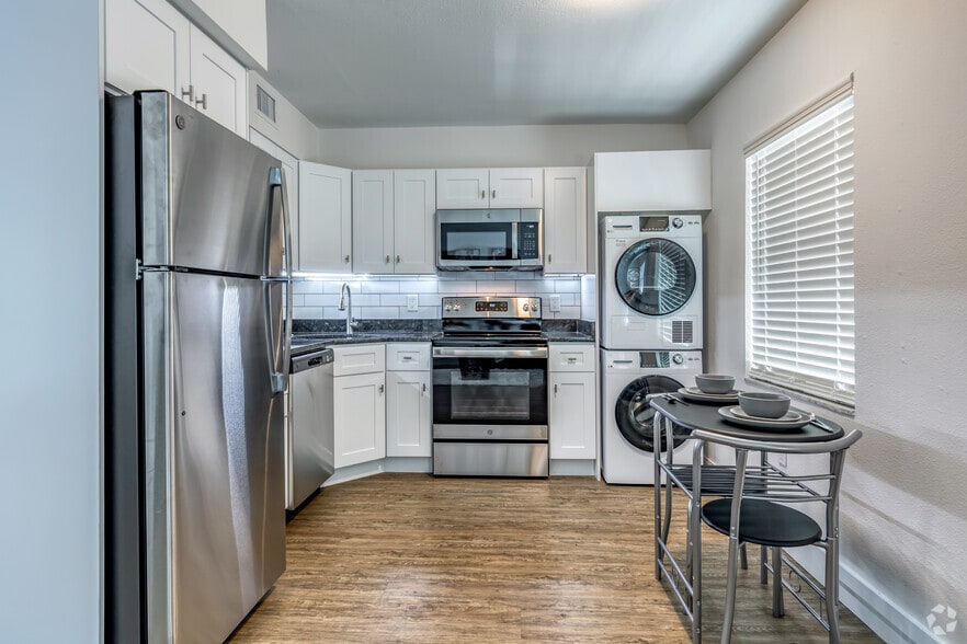 More Photos Of 785 N Osprey Ave, Sarasota Apartments For Sale