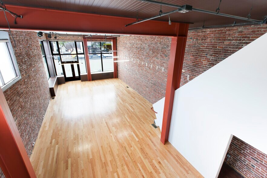 More Photos Of 1099 Folsom St, San Francisco Loft Creative Space For Lease