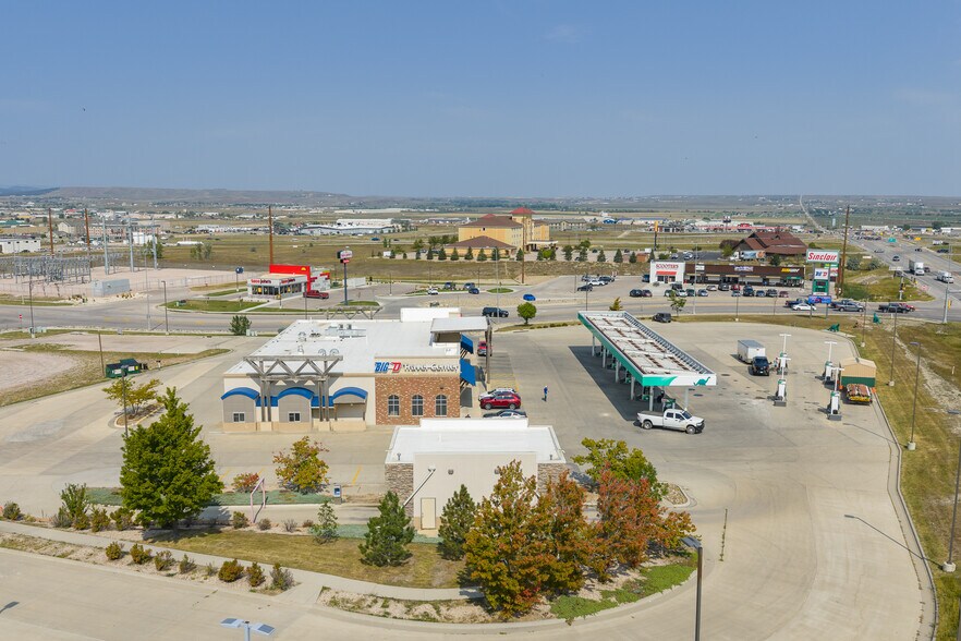 More Photos Of 3851 Eglin St, Rapid City Convenience Store For Lease