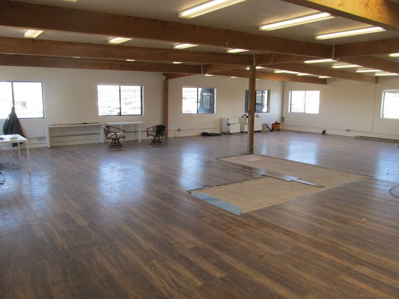 More Photos Of 2824 Regatta Blvd, Richmond Warehouse For Lease