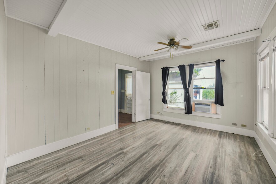 More Photos Of 2120 FM 389, Brenham Land For Sale