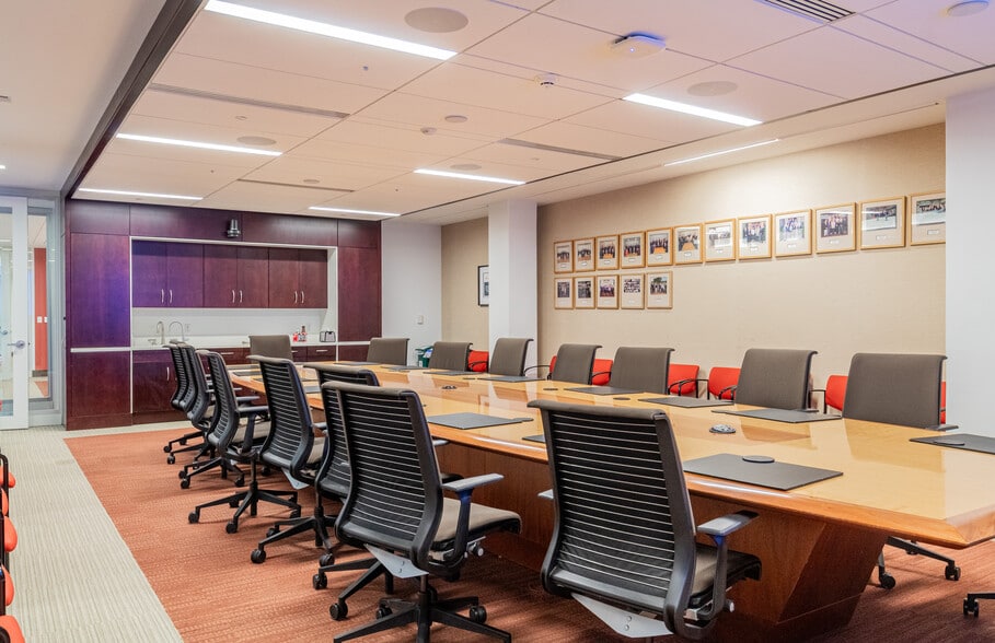 More Photos Of 110 Free St, Portland Medical For Sale