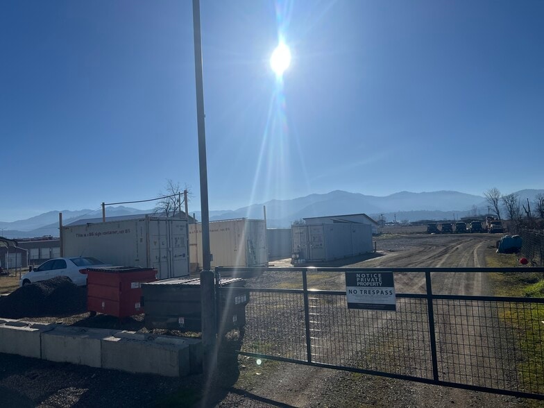 More Photos Of 3526 S Pacific Hwy, Medford Land For Sale