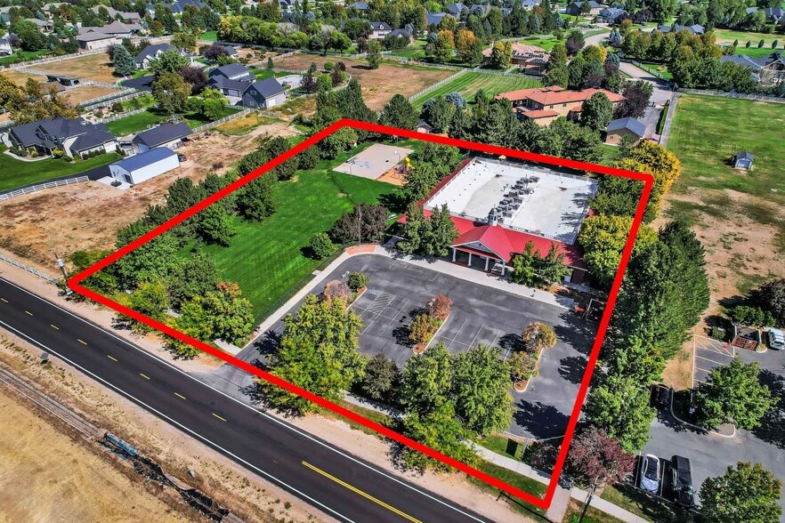 More Photos Of 1400 N Park Ln, Eagle Schools For Sale