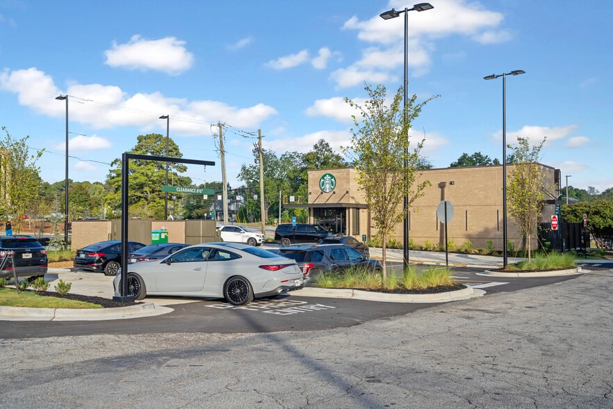 More Photos Of 92 S Clayton St, Lawrenceville Fast Food For Sale