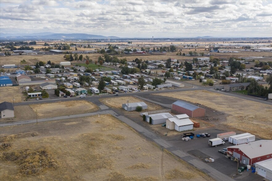 More Photos Of 12825 W 17th Ave, Airway Heights Warehouse For Sale