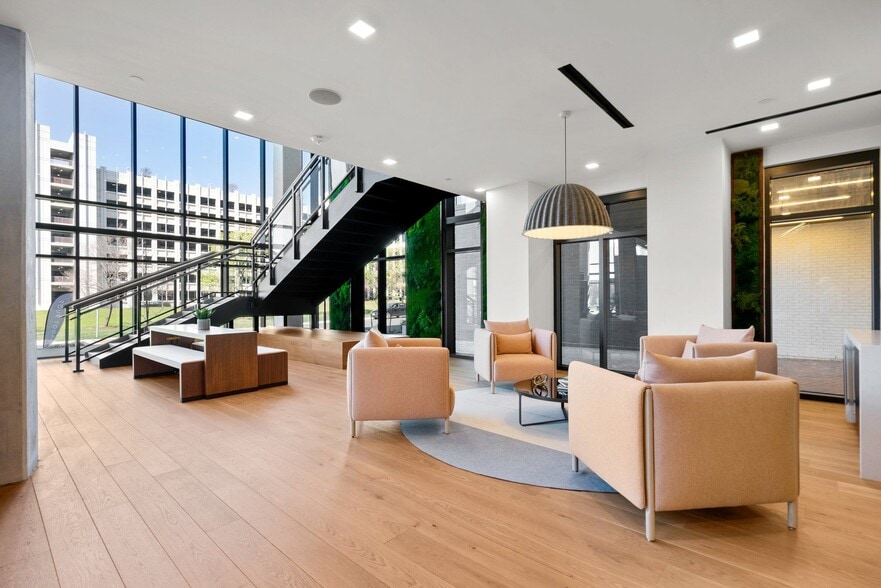 More Photos Of 2311 Dulles Station Blvd, Herndon Apartments For Lease