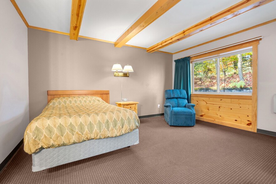 More Photos Of 12800 Cherry Ave, Rapid City Hotel For Sale