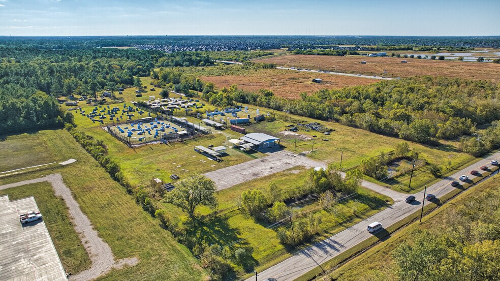 Primary Photo Of 14100 Beamer Rd, Friendswood Land For Sale