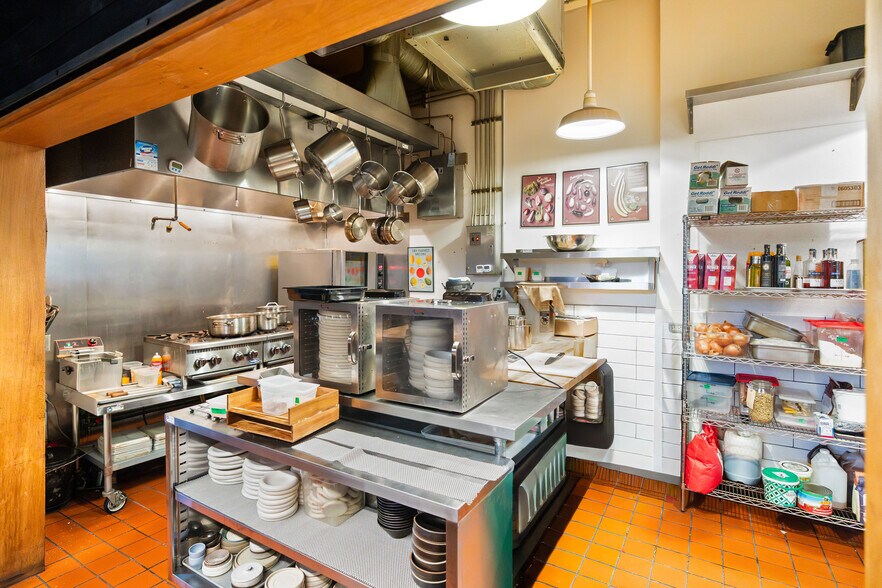 More Photos Of , Portland Multifamily For Sale