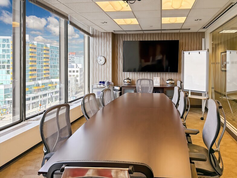 More Photos Of 1603 Orrington Ave, Evanston Coworking Space