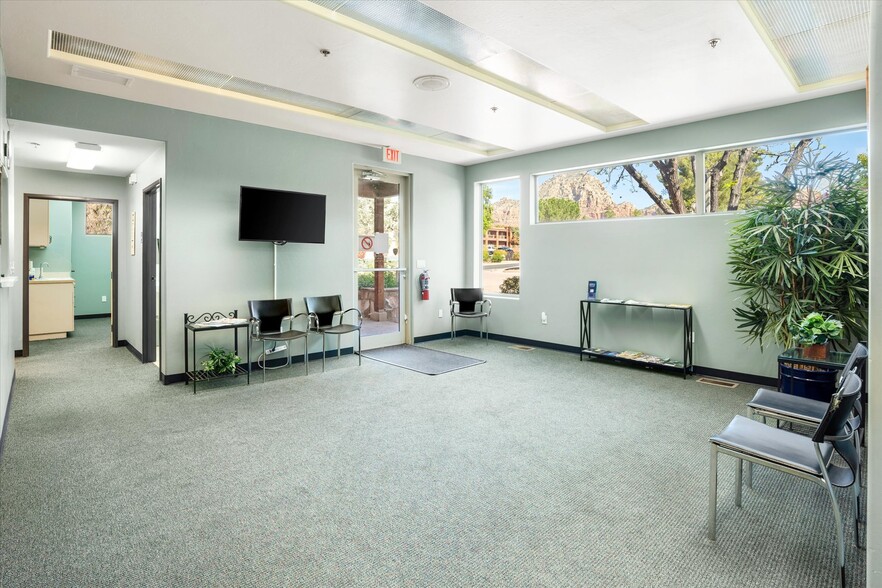 More Photos Of 120 Northview Rd, Sedona Skilled Nursing Facility For Lease