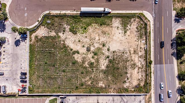 More Photos Of 221 Calle Del Norte, Laredo Land For Sale