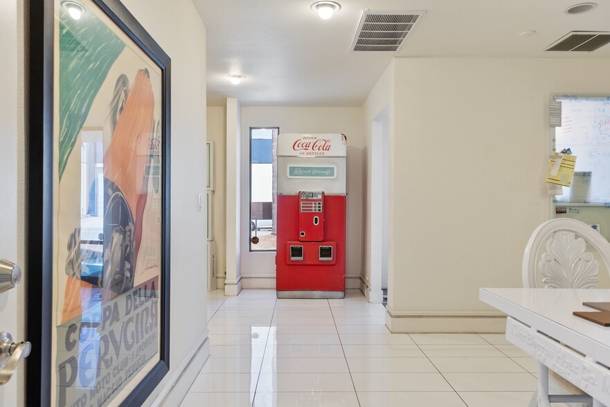 More Photos Of 15591 Container Ln, Huntington Beach Warehouse For Sale