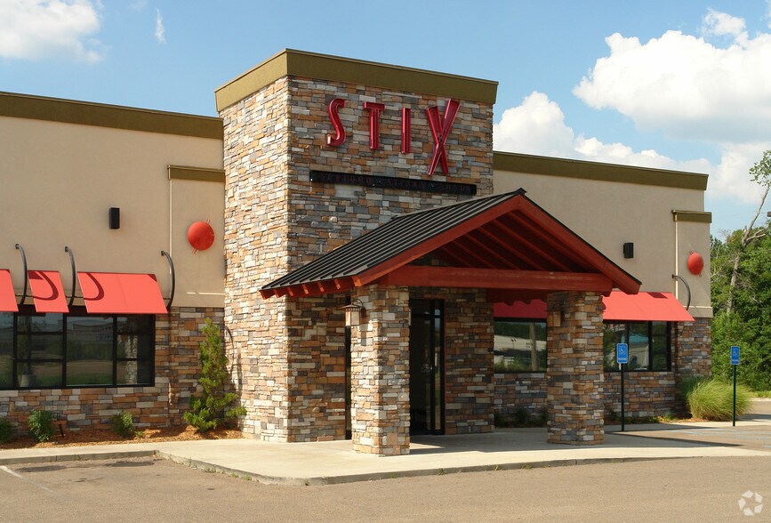 More Photos Of 109 Marketplace Ln, Flowood Restaurant For Sale