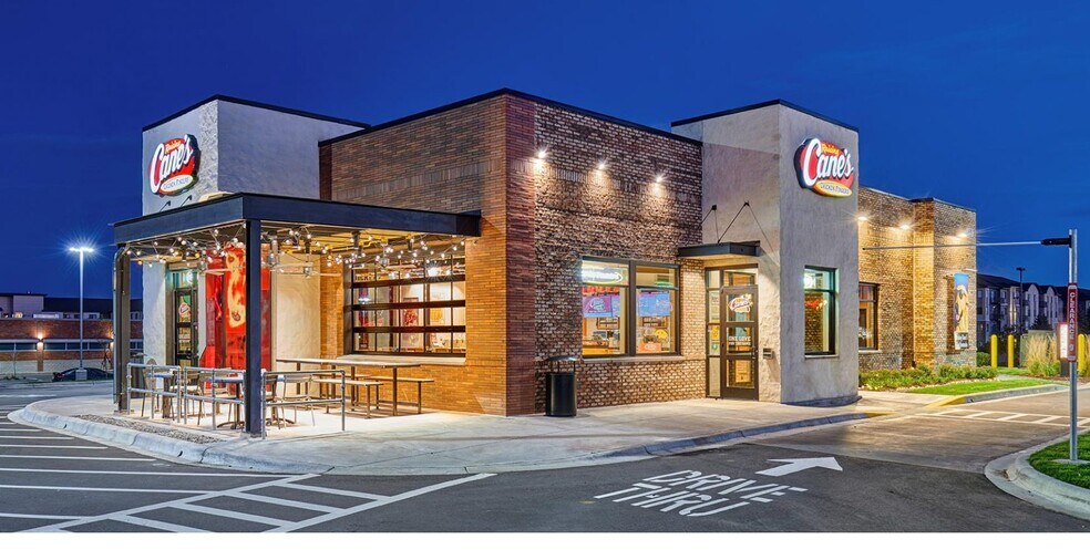 More Photos Of 8191 NW 12th St, Doral Restaurant For Lease